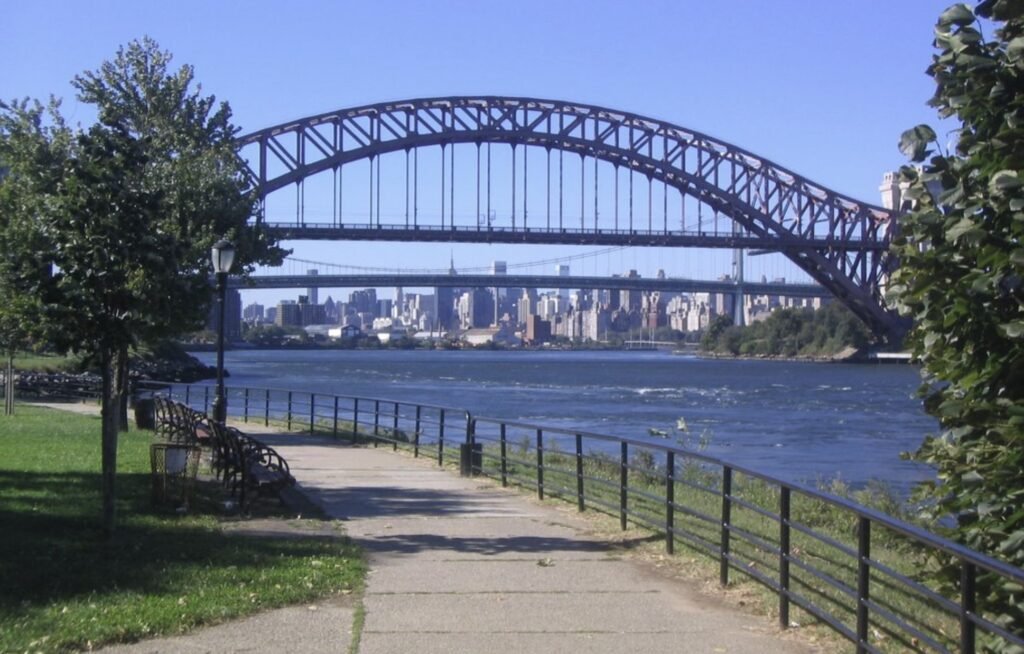 Best Roofing Contractor in Astoria